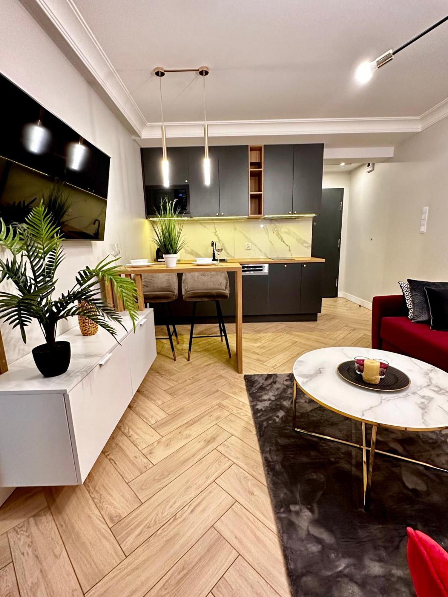 Apartamenty Kielce- Apartament Rubin Przy Zalew Kielecki, Faktura, Parking, Centrum Екстериор снимка