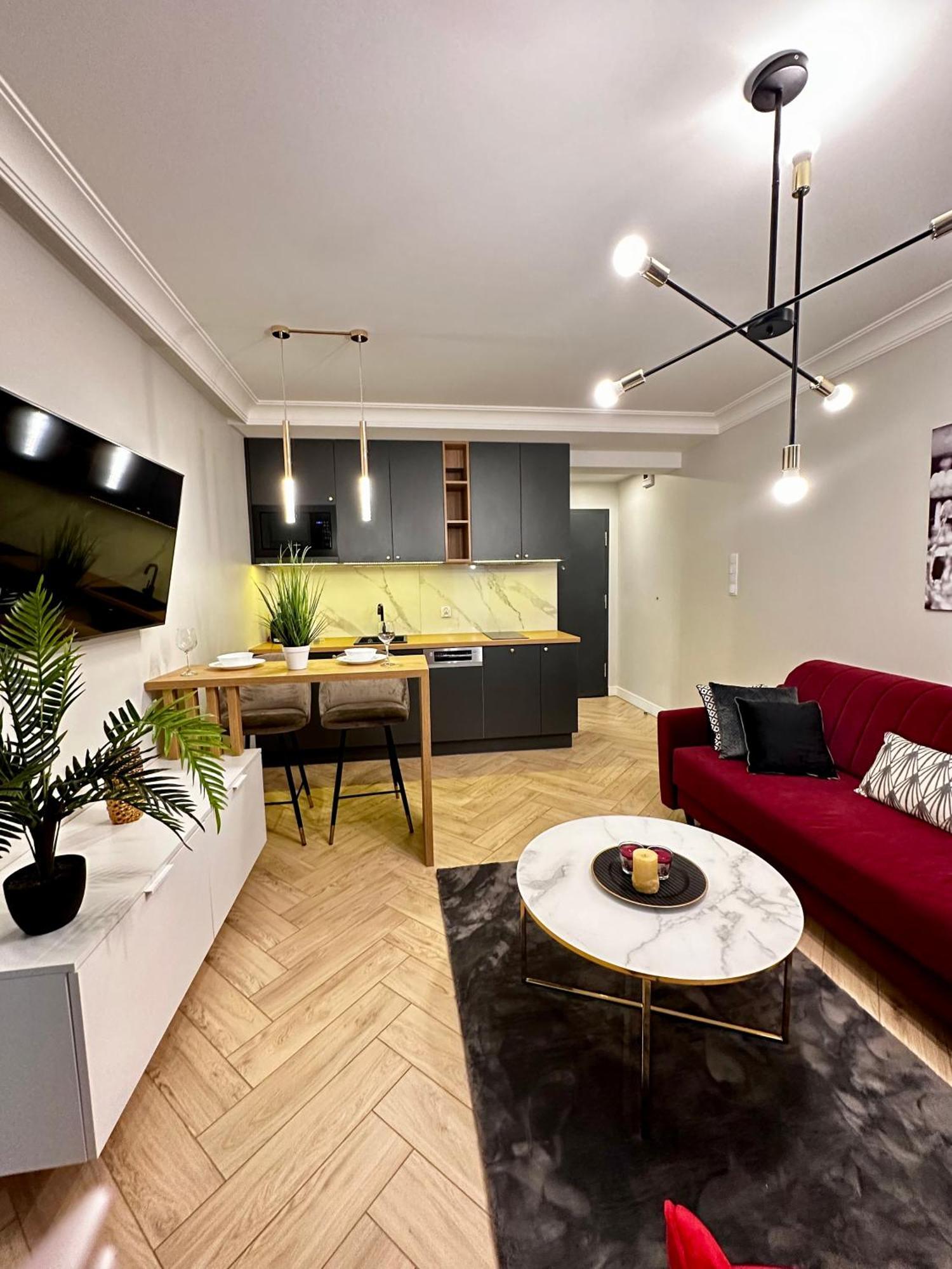 Apartamenty Kielce- Apartament Rubin Przy Zalew Kielecki, Faktura, Parking, Centrum Екстериор снимка