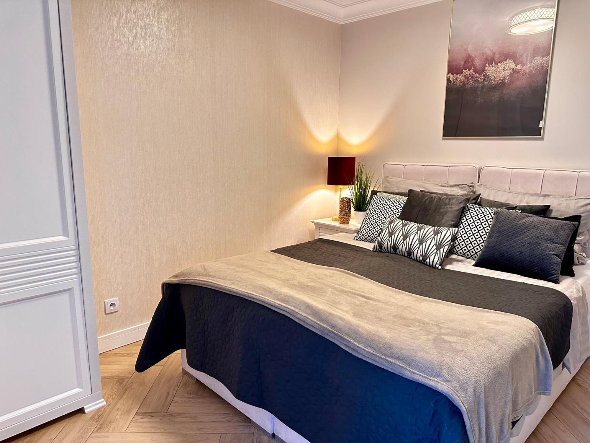 Apartamenty Kielce- Apartament Rubin Przy Zalew Kielecki, Faktura, Parking, Centrum Екстериор снимка